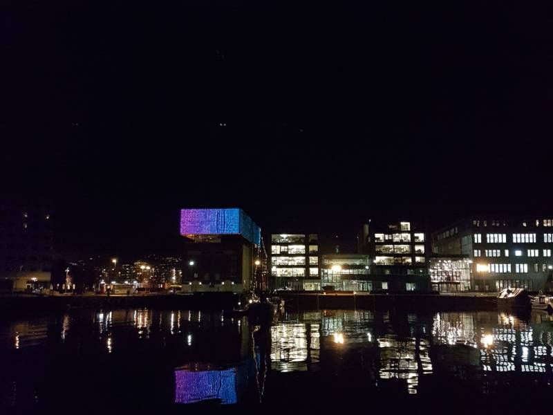 Brattøra by night